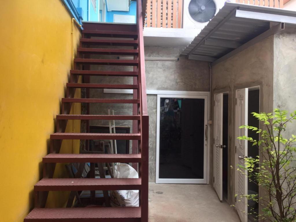De Hostel Prachuap Khiri Khan Buitenkant foto