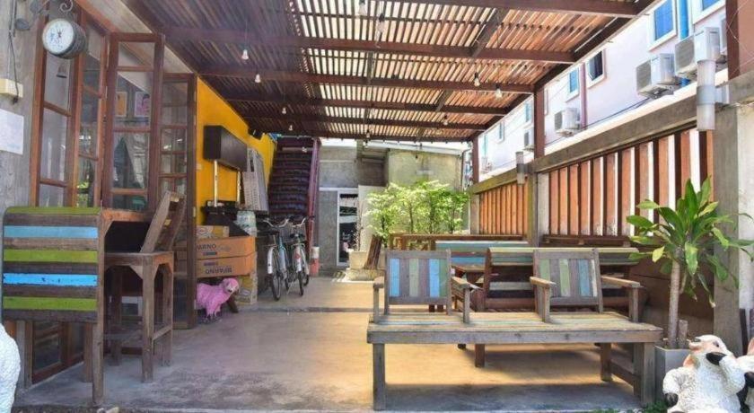 De Hostel Prachuap Khiri Khan Buitenkant foto