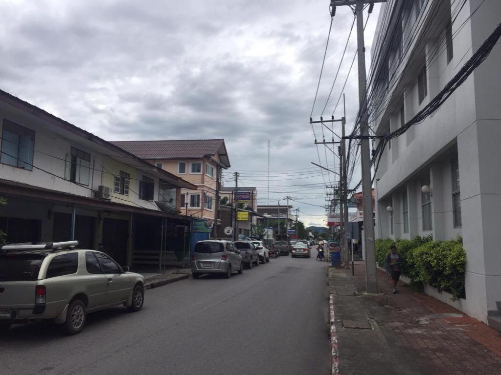 De Hostel Prachuap Khiri Khan Buitenkant foto